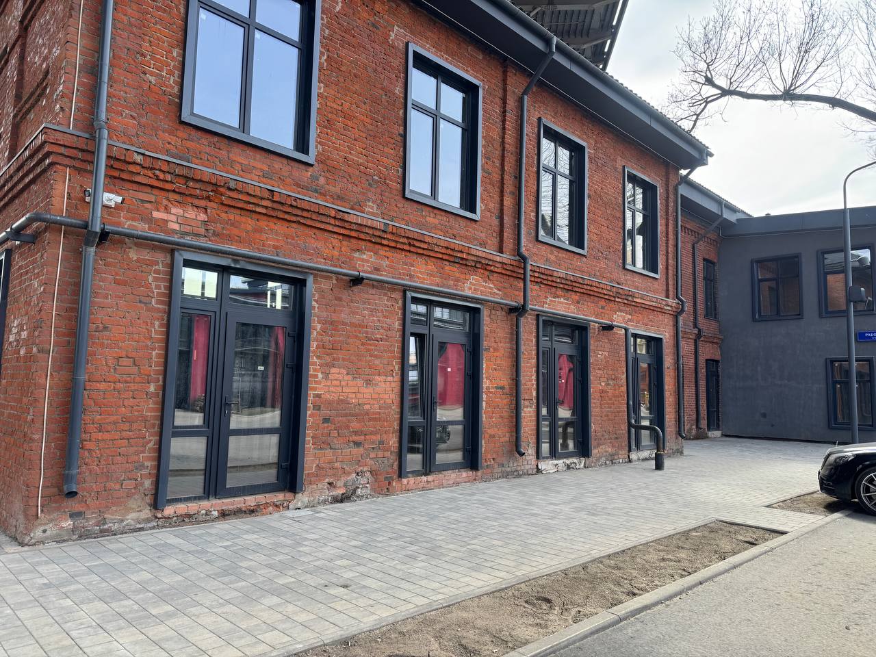 Сдам в аренду помещение свободного назначения 13.9 м.кв.