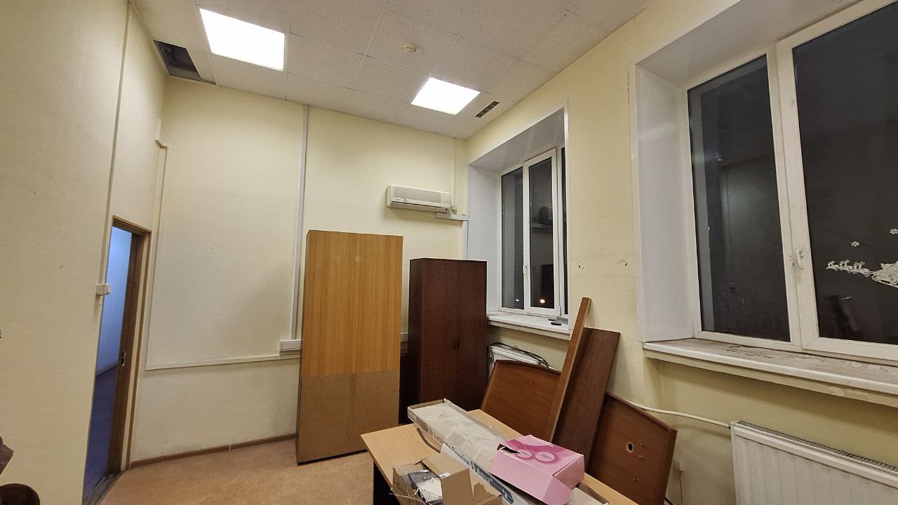 Сдам в аренду офис 76.3 м.кв.