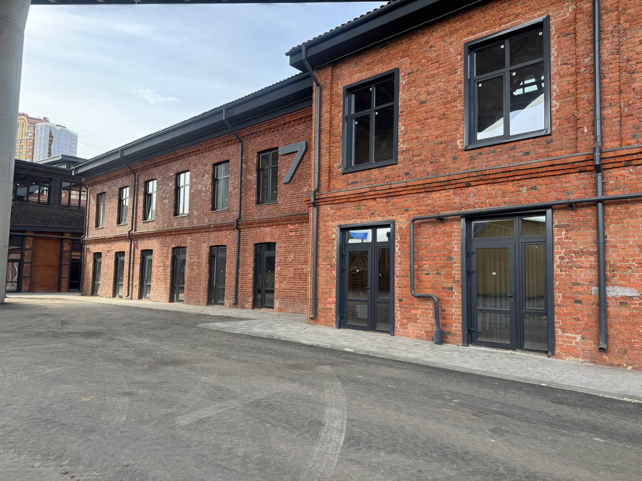 Сдам в аренду помещение свободного назначения 13.9 м.кв.