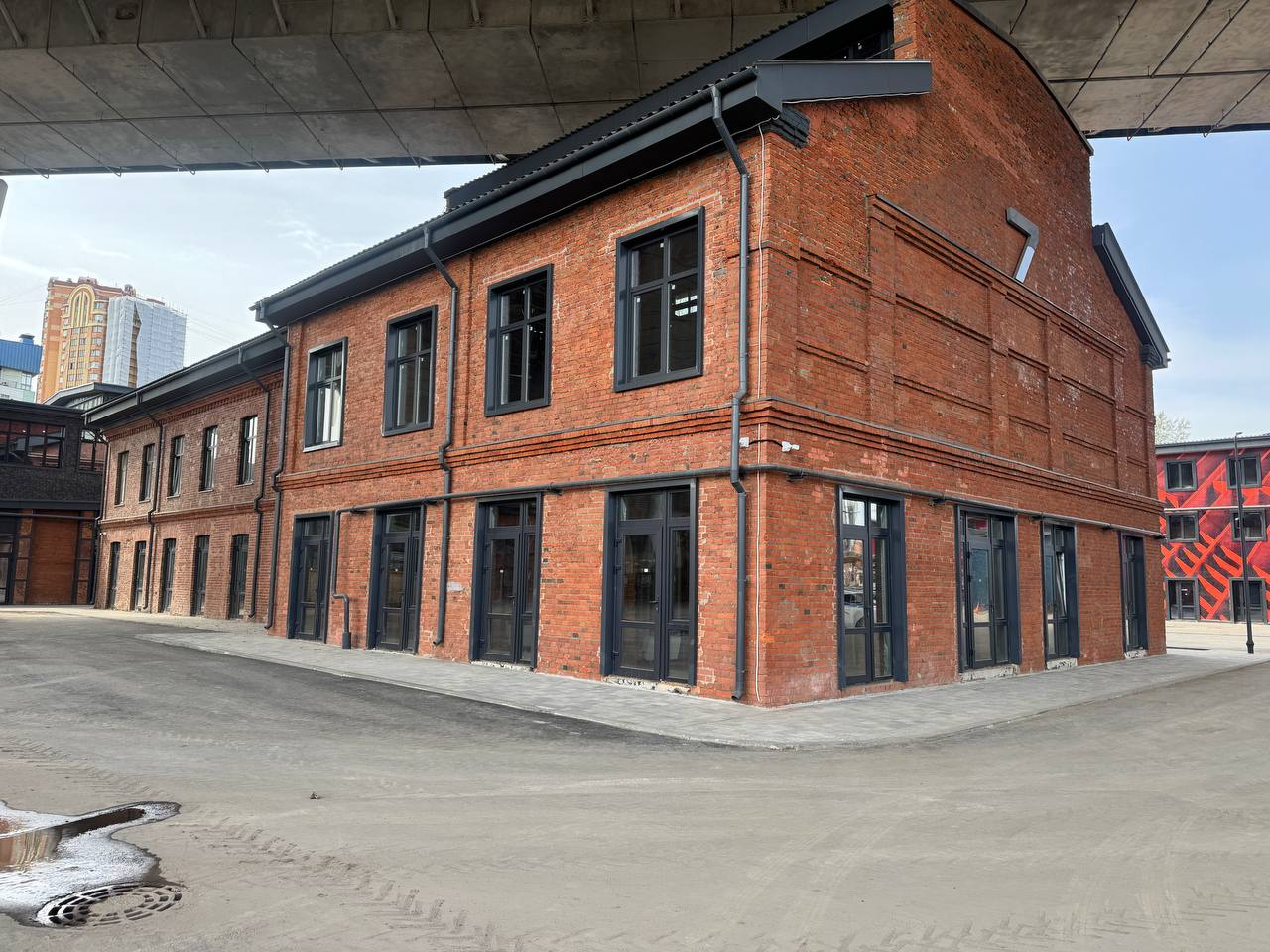 Сдам в аренду помещение свободного назначения 13.9 м.кв.