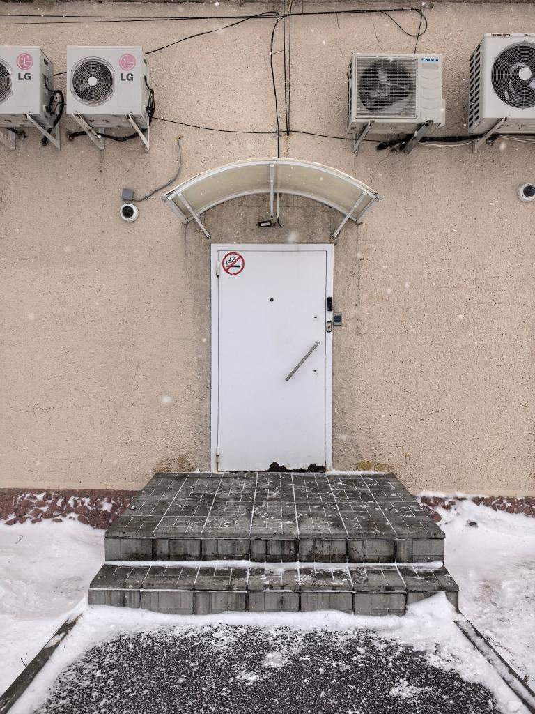 Офис в аренду в Прокопьевске, Строителей проспект, 15А фото №1