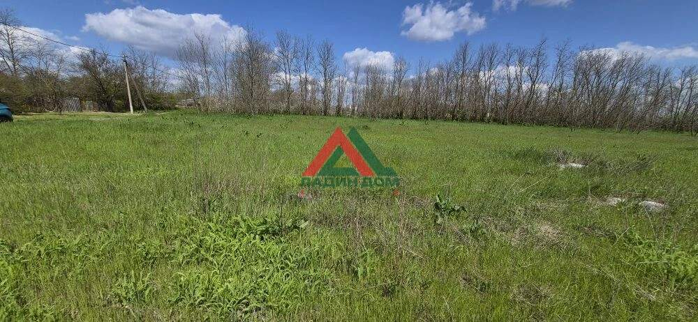 Продам земельный участок 1700 м.кв.