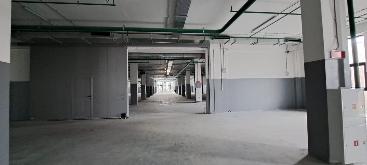 Сдам в аренду помещение свободного назначения 13030.1 м.кв.