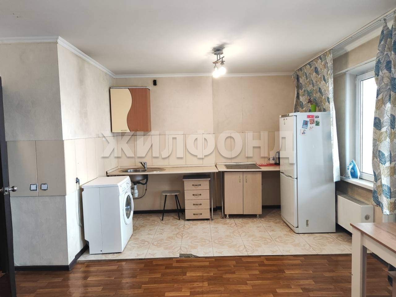 Квартира на продажу в Красноярске, Караульная улица, 38 фото №2