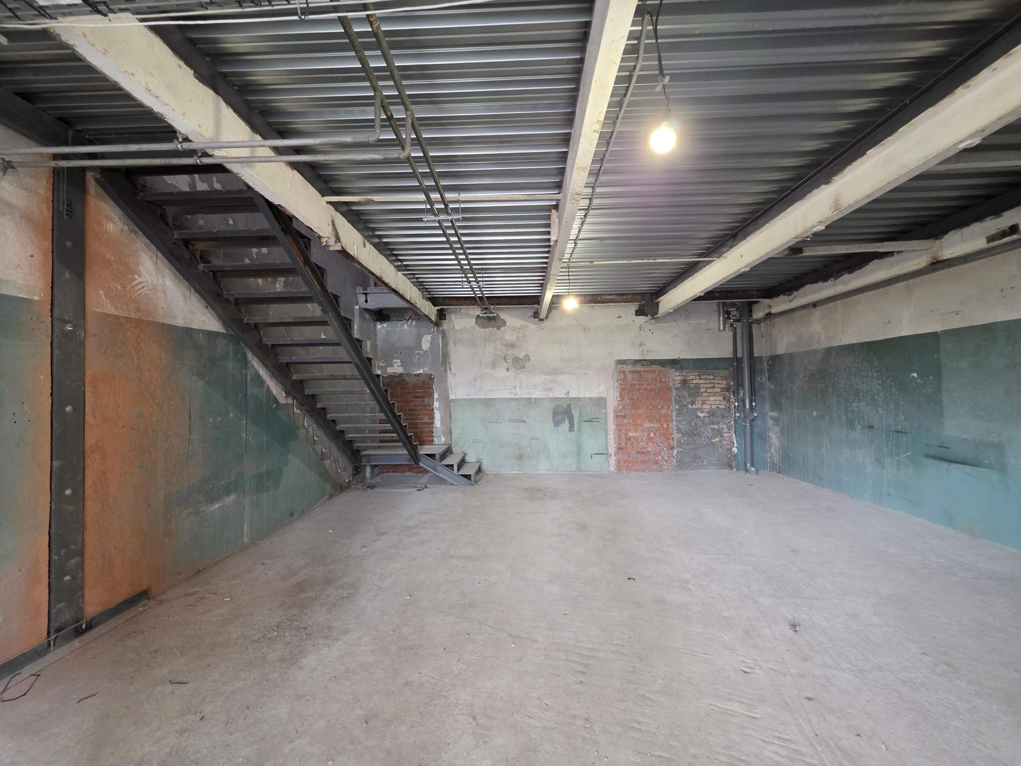 Сдам в аренду помещение свободного назначения 124.4 м.кв.