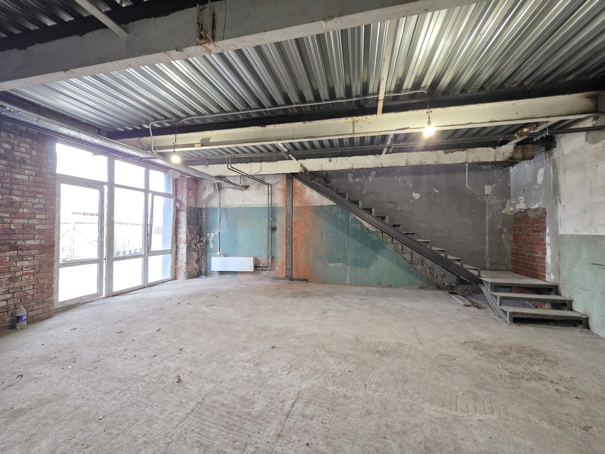 Сдам в аренду помещение свободного назначения 124.4 м.кв.