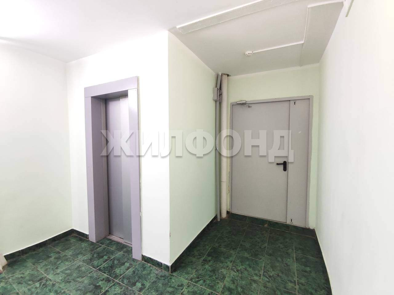 Квартира на продажу в Красноярске, Караульная улица, 38 фото №12