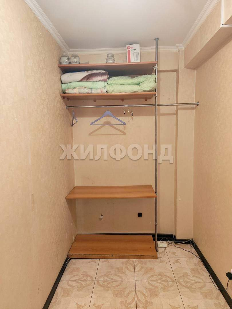 Квартира на продажу в Красноярске, Караульная улица, 38 фото №9