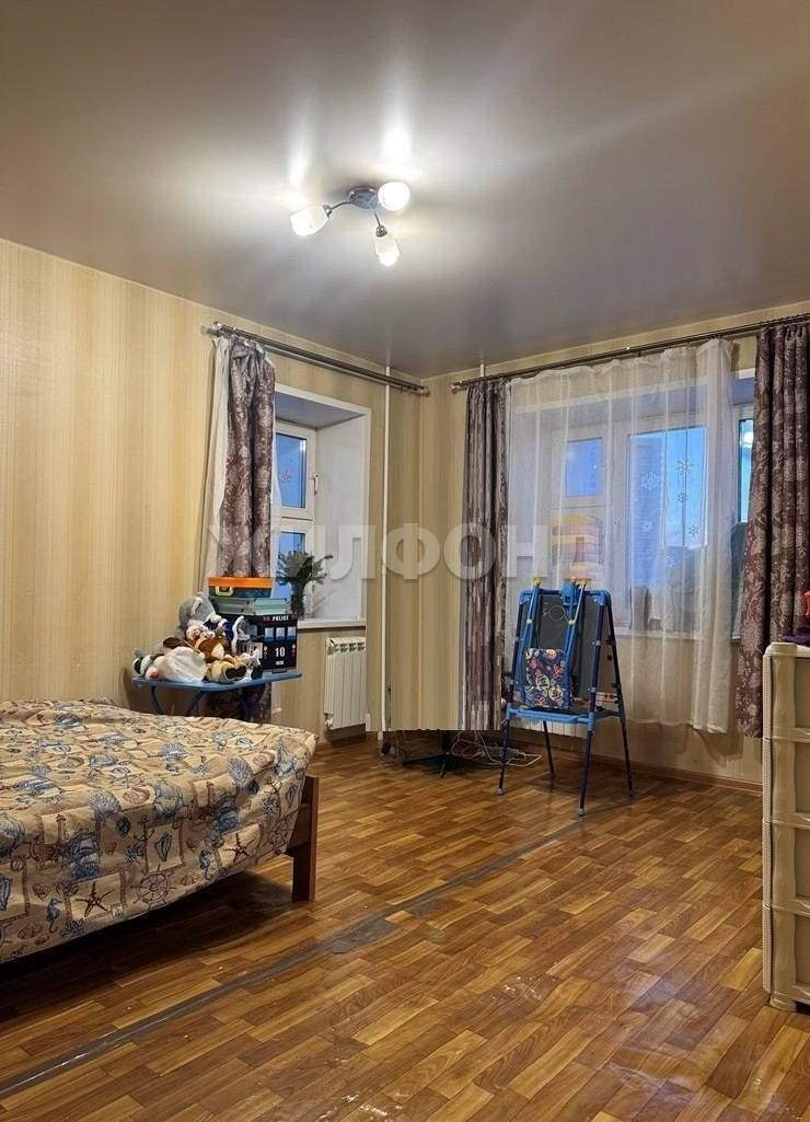 Квартира на продажу в Красноярске, Воронова улица, 16Ж