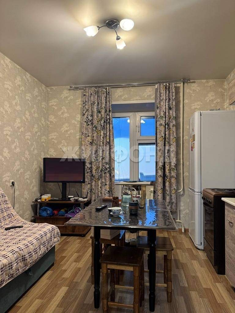 Квартира на продажу в Красноярске, Воронова улица, 16Ж фото №1