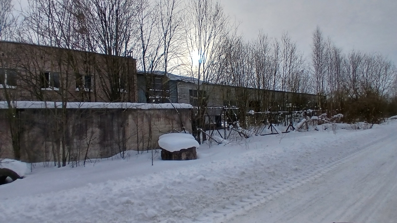 Продам торговое помещение 1096.8 м.кв.