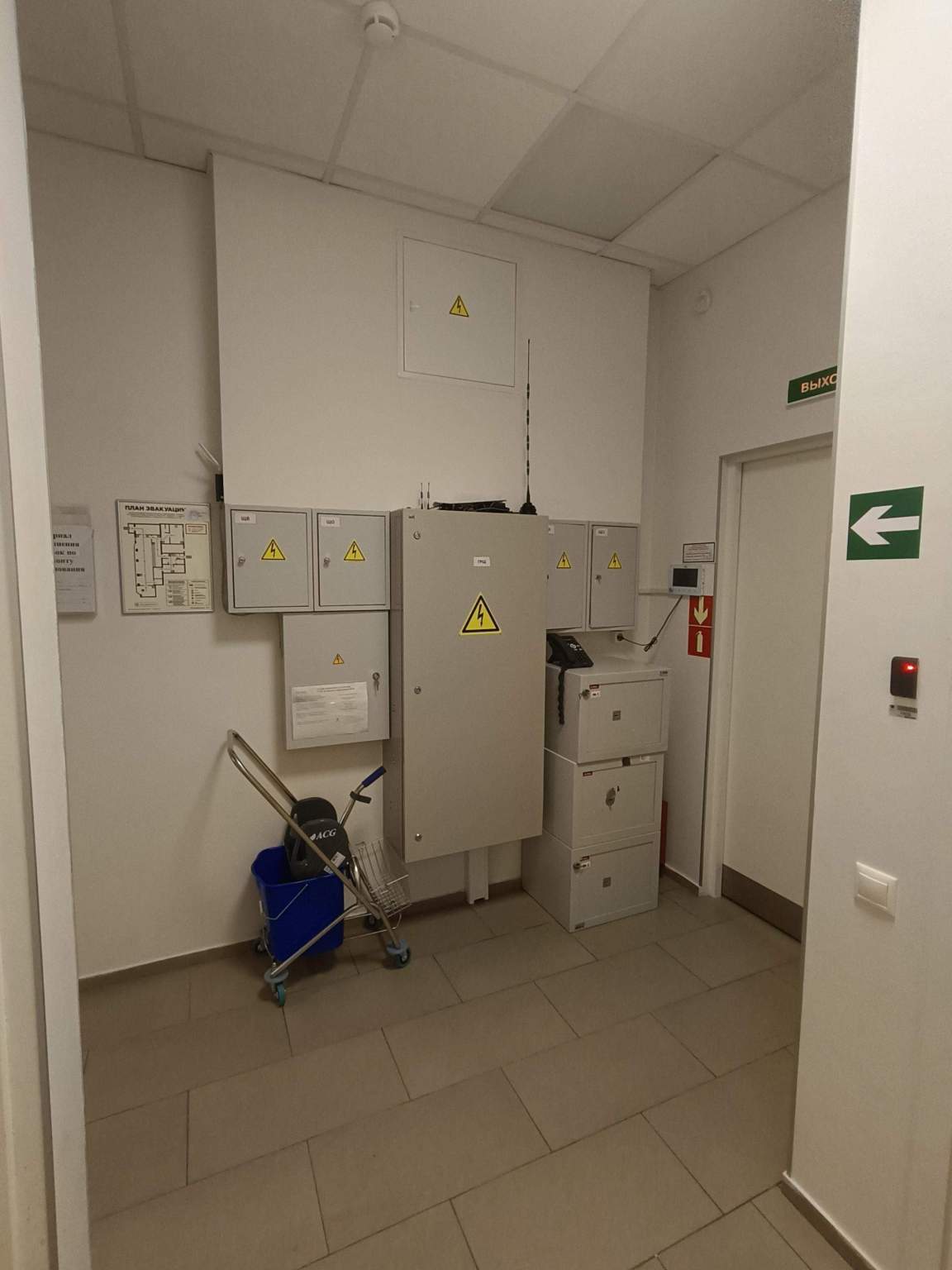 Продам офис 155.7 м.кв.