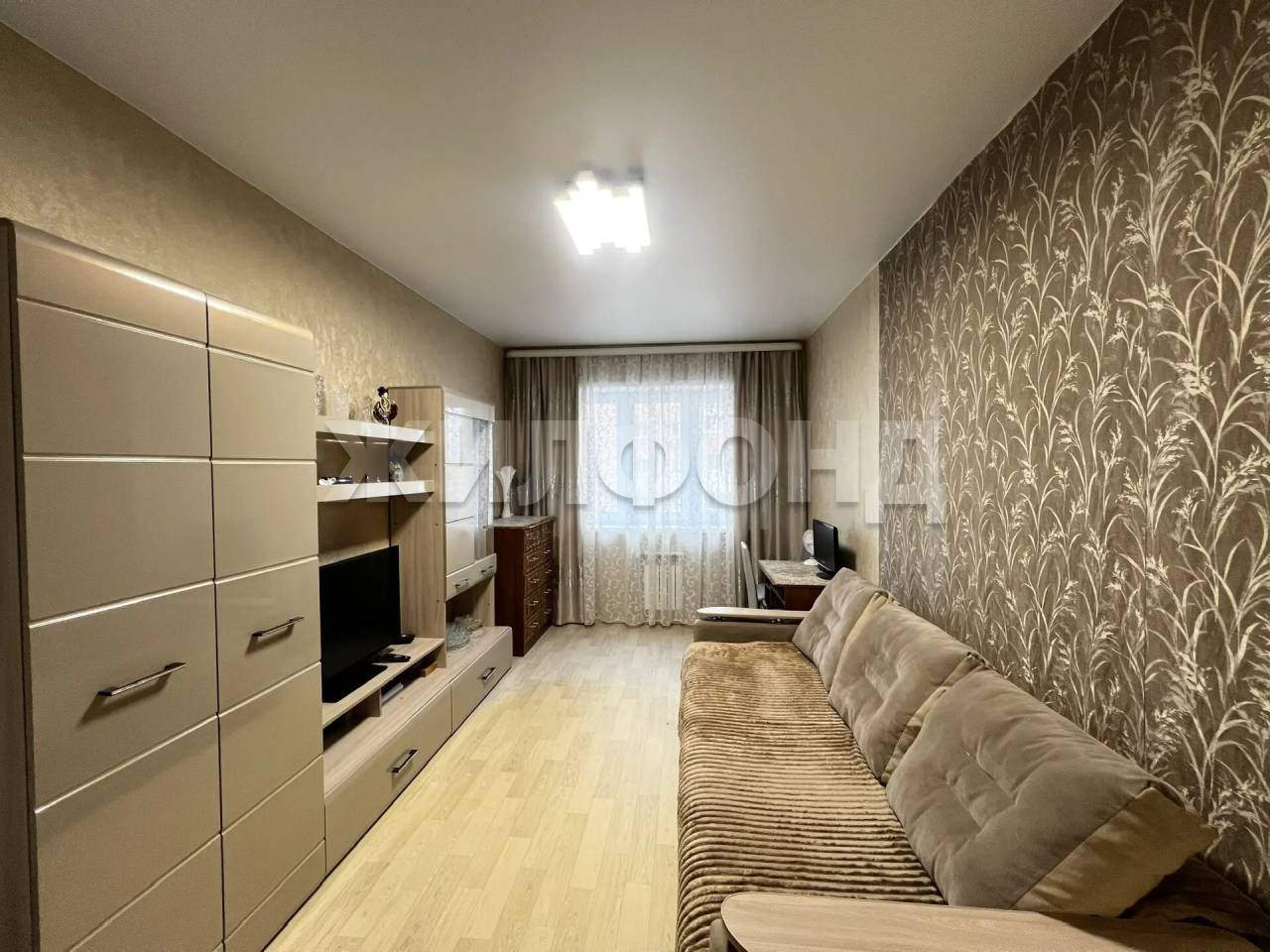 Квартира на продажу в Иркутске, Советская улица, 6-я фото №0