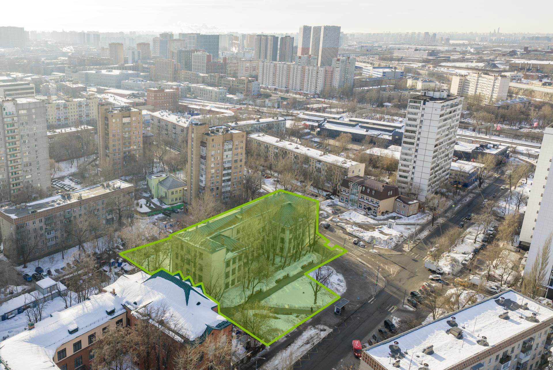 Продам торговое помещение 3584.6 м.кв.