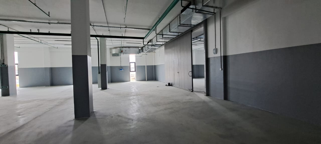 Сдам в аренду помещение свободного назначения 13030.1 м.кв.