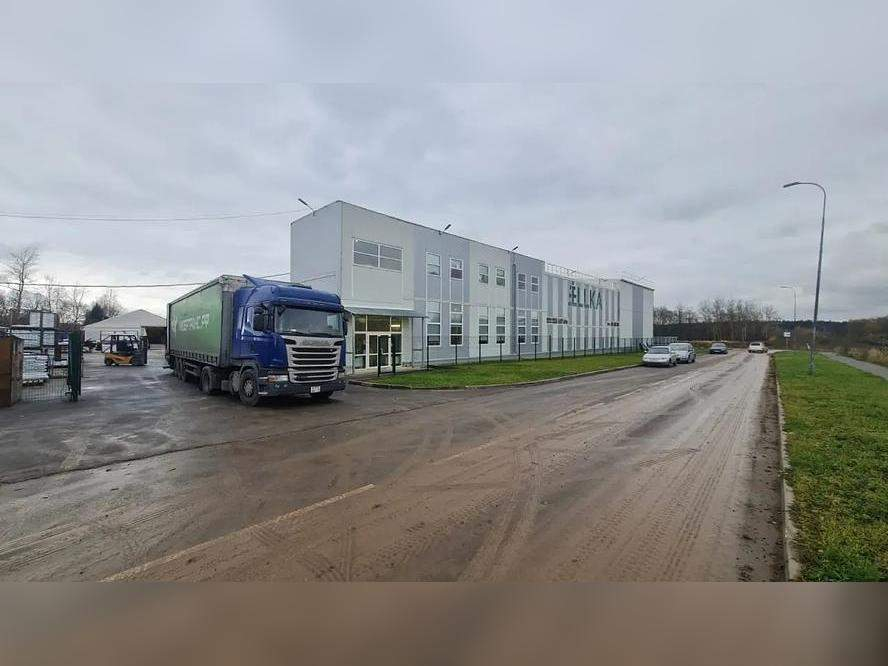 Продам помещение свободного назначения 1388 м.кв.