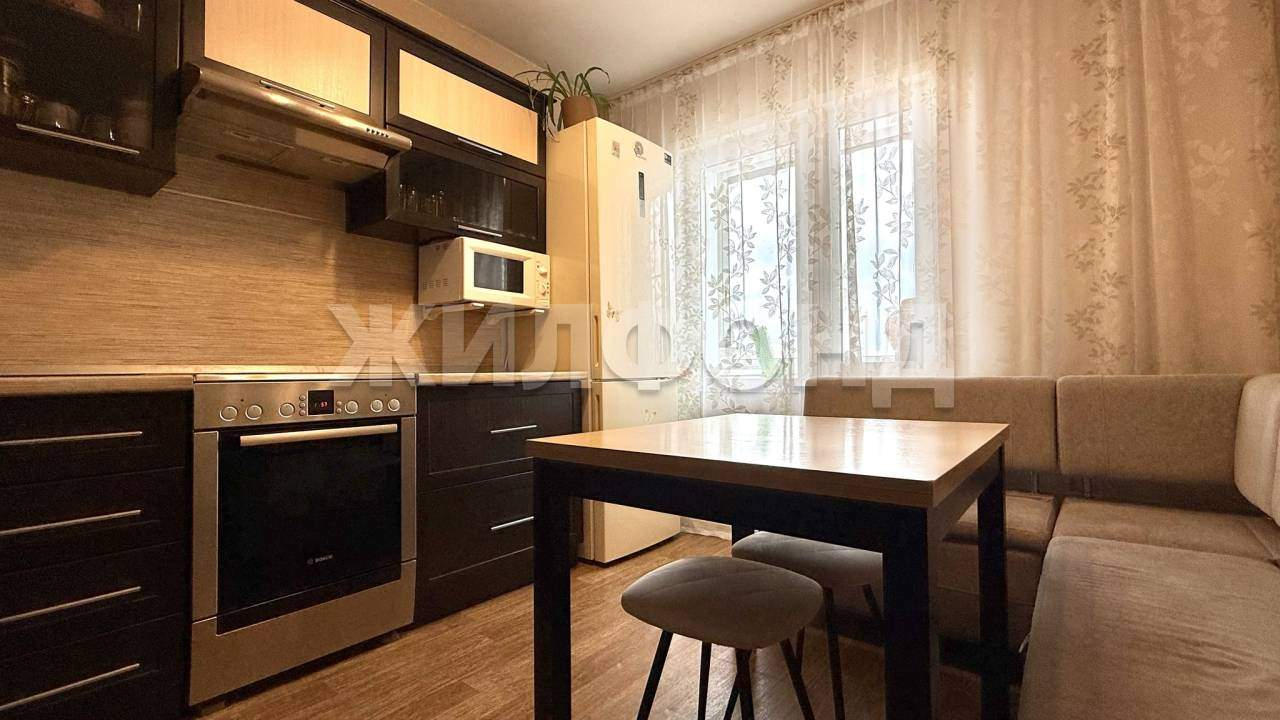 Квартира на продажу в Иркутске, Шмидта улица, 40 фото №4