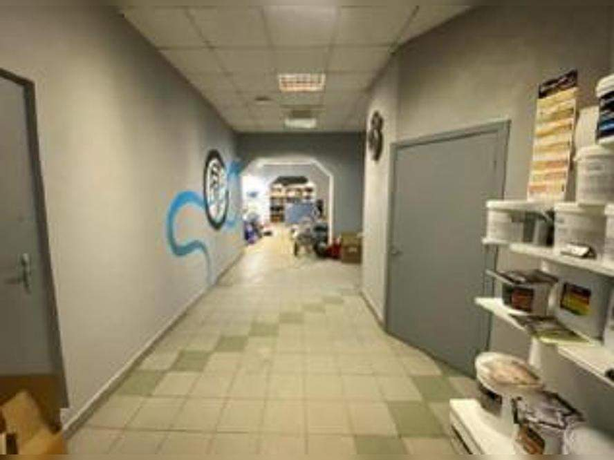 Продам магазин 237.2 м.кв.