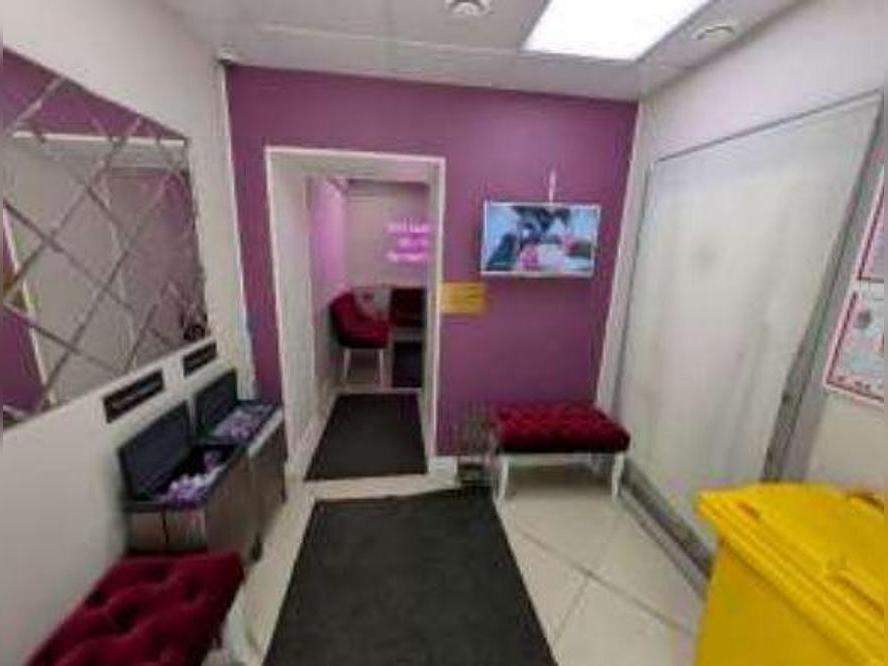 Продам магазин 110.4 м.кв.