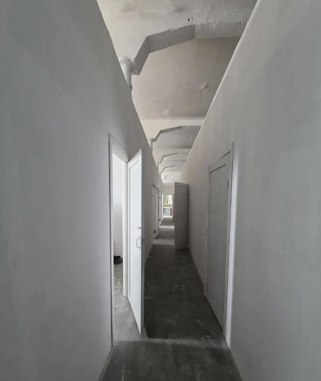 Сдам в аренду помещение свободного назначения 1076 м.кв.