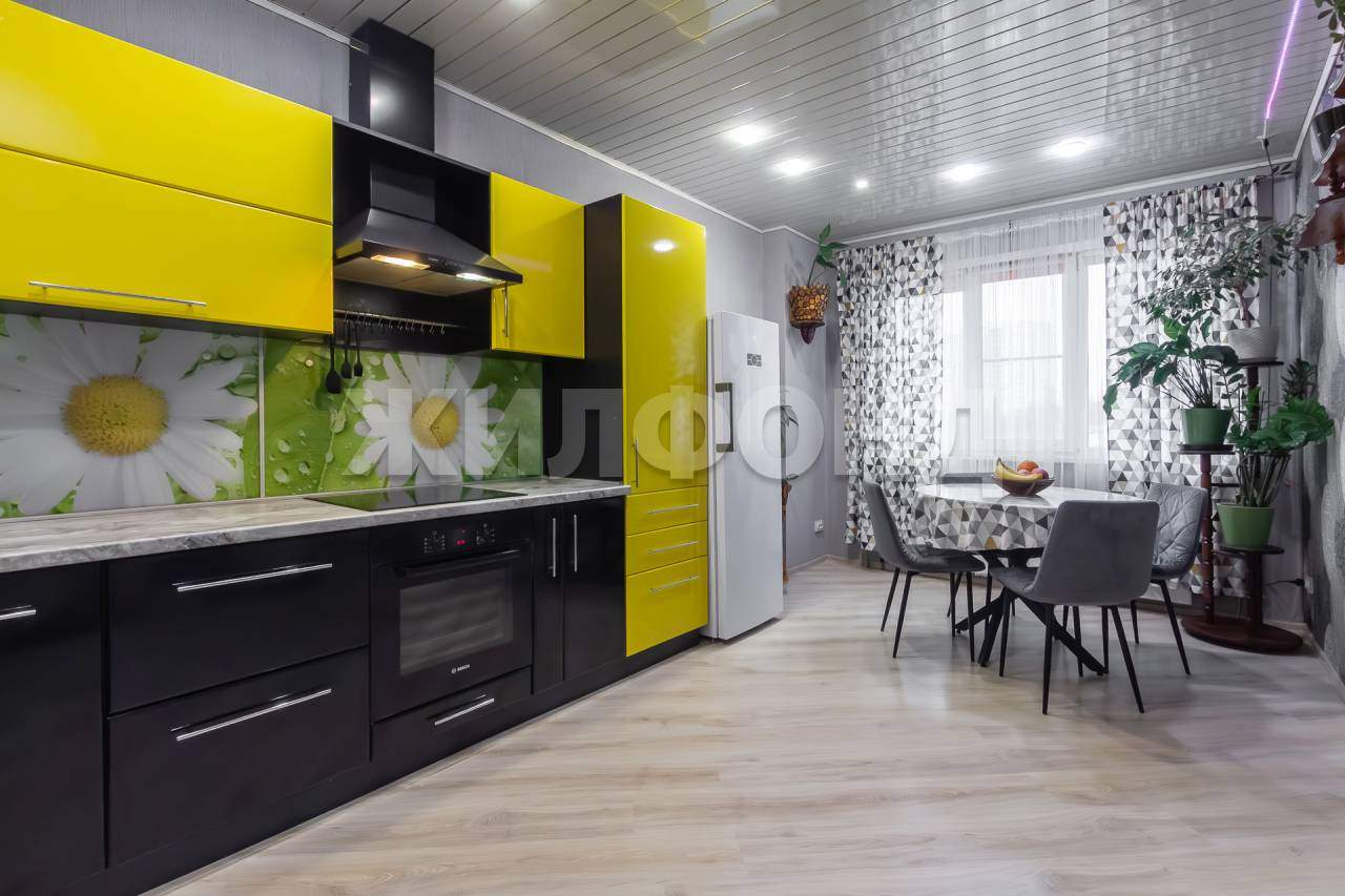 Квартира на продажу в Барнауле, Гущина улица, 150/24 фото №1