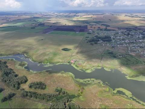 Продам земельный участок 800 м.кв.