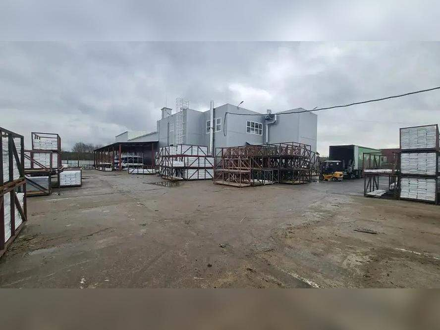 Продам помещение свободного назначения 1388 м.кв.