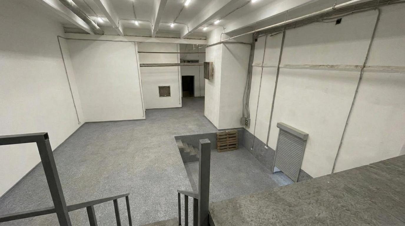 Сдам в аренду склад 250 м.кв.