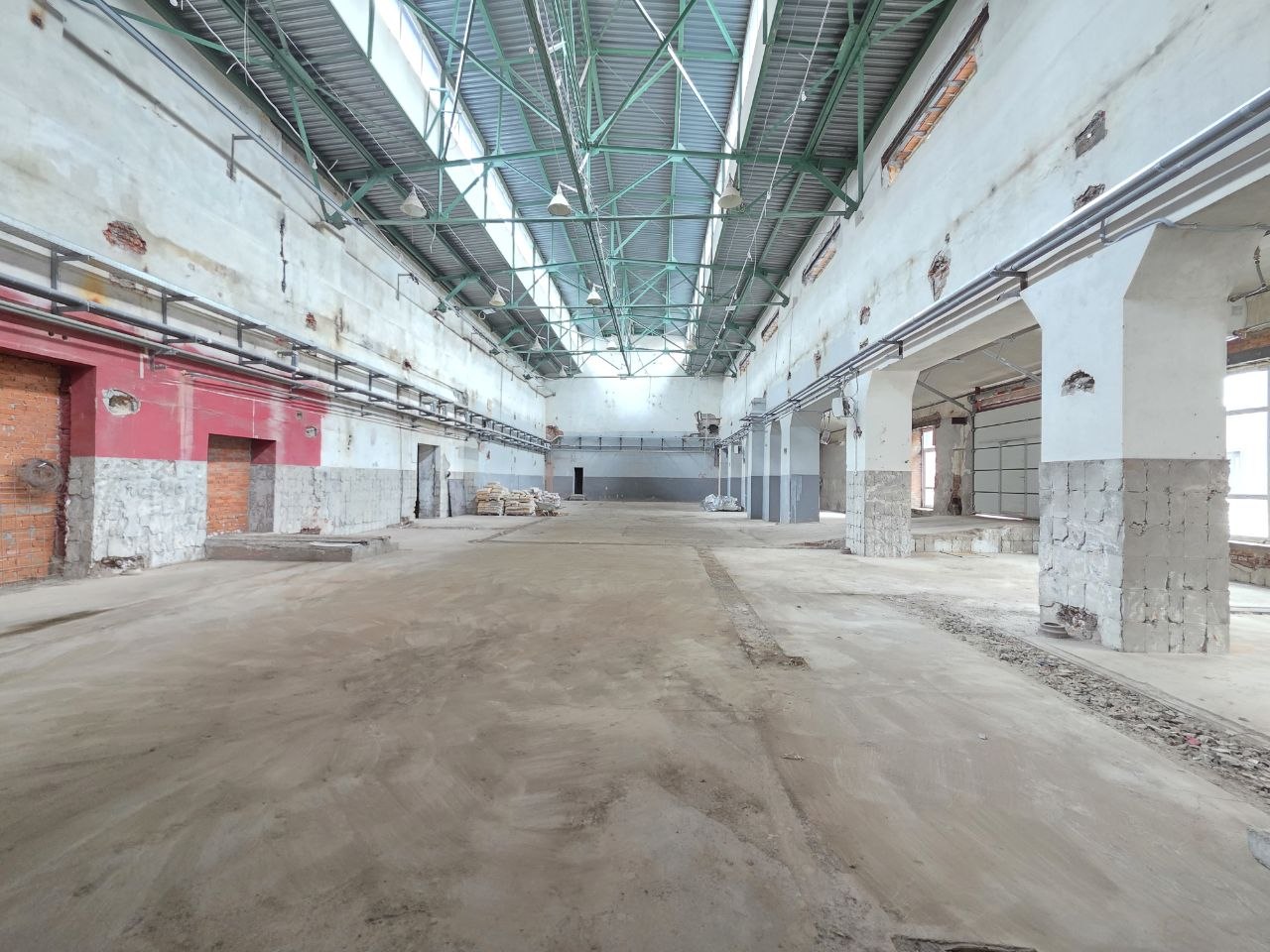 Сдам в аренду помещение свободного назначения 688.2 м.кв.