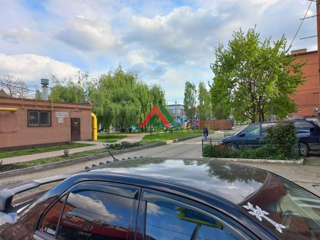 Продам офис 76.7 м.кв.