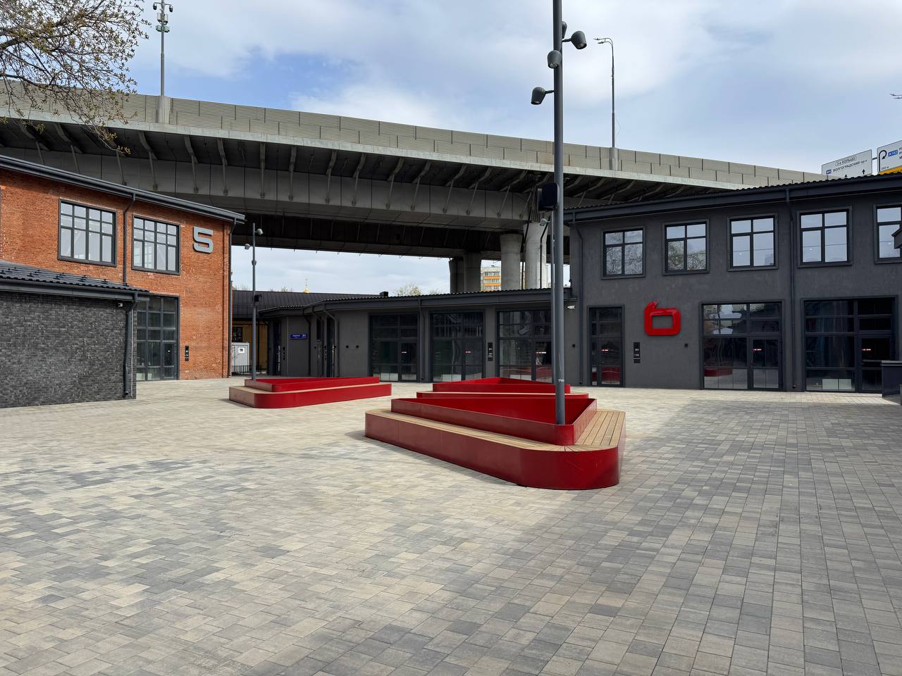 Продам помещение свободного назначения 10.9 м.кв.