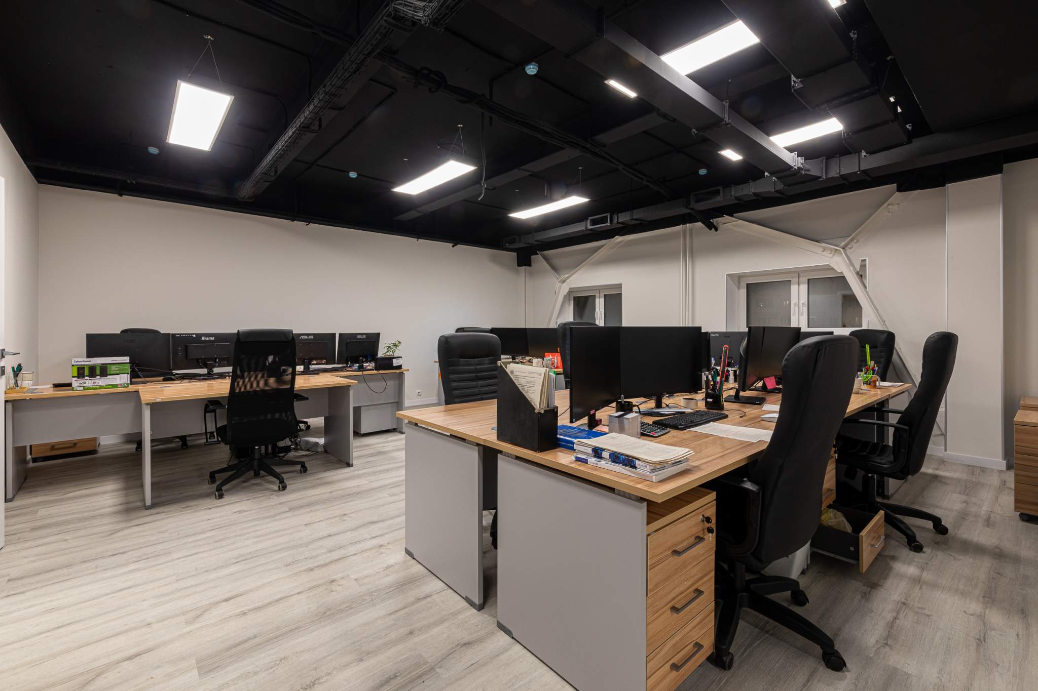 Продам помещение свободного назначения 991 м.кв.