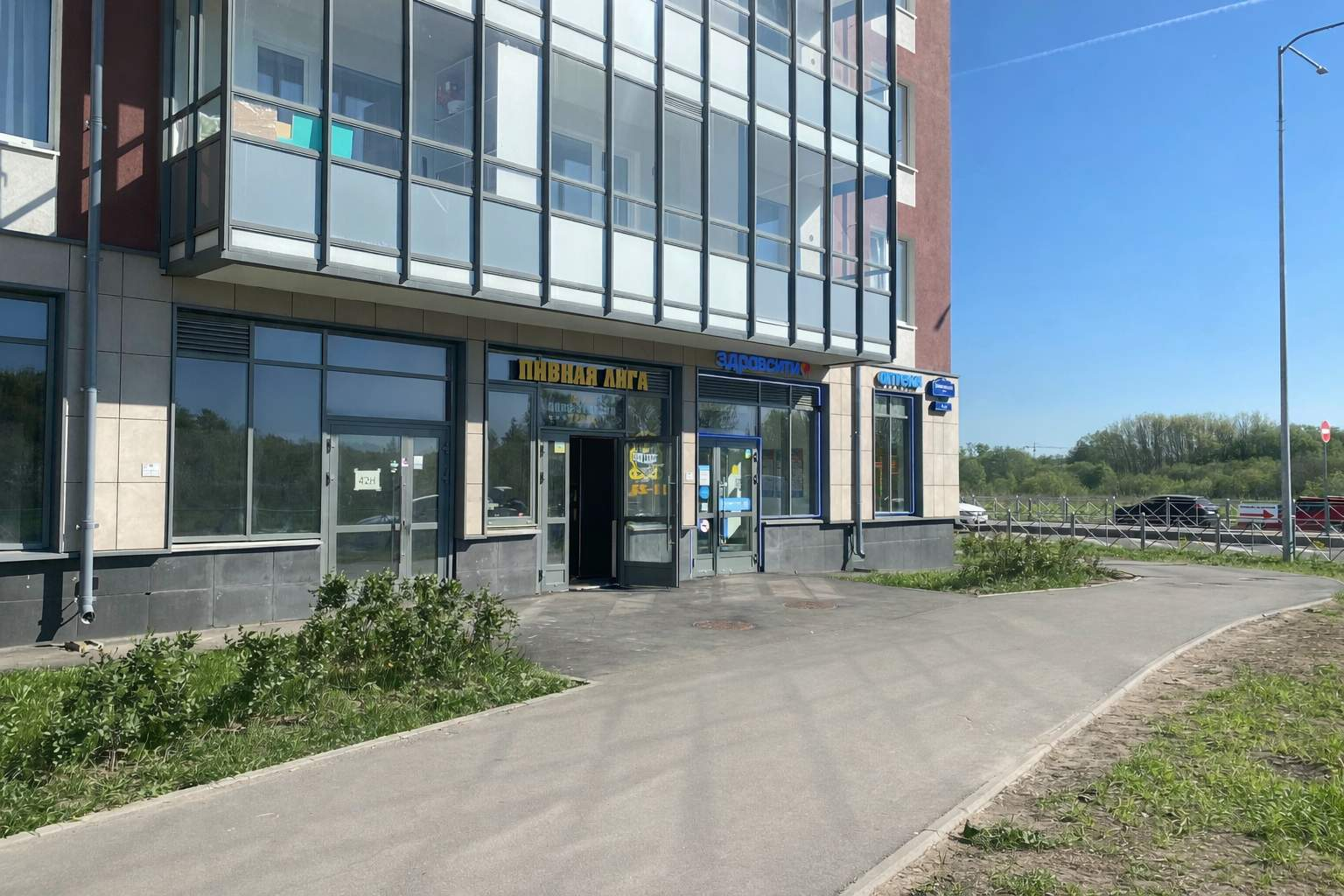 Сдам в аренду помещение свободного назначения 97.4 м.кв.