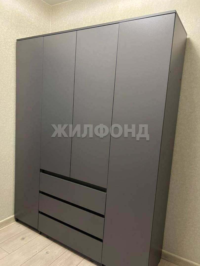 Квартира в аренду в Новосибирске, Сибиряков-Гвардейцев улица, 44/7