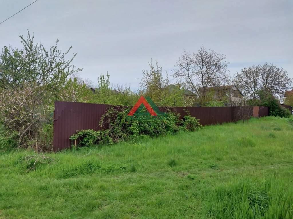 Продам земельный участок 500 м.кв.