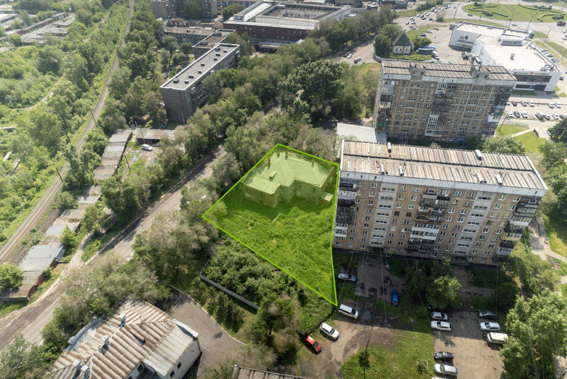 Продам торговое помещение 582.8 м.кв.