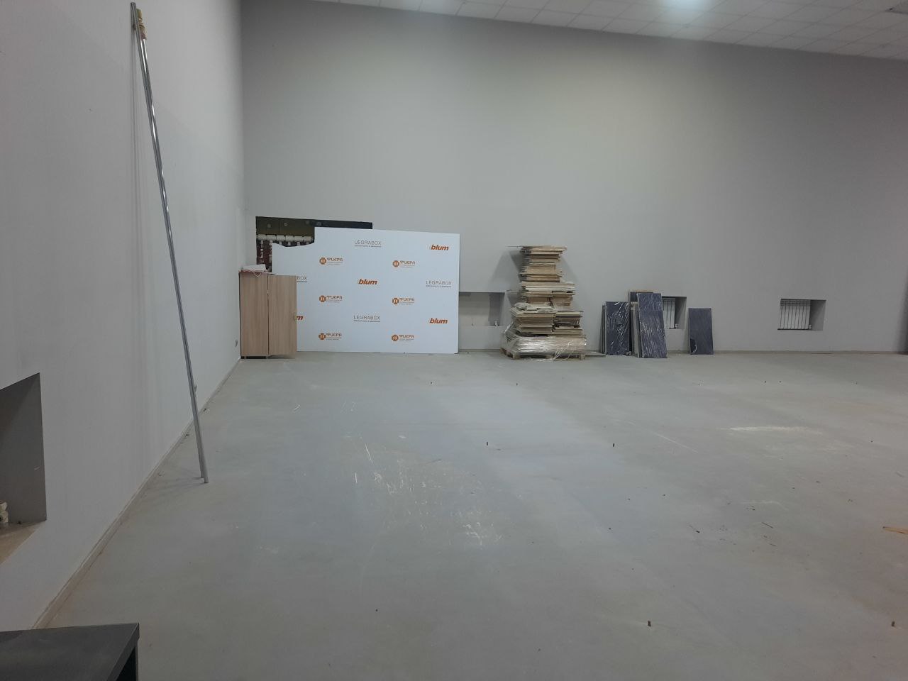 Сдам в аренду магазин 712 м.кв.