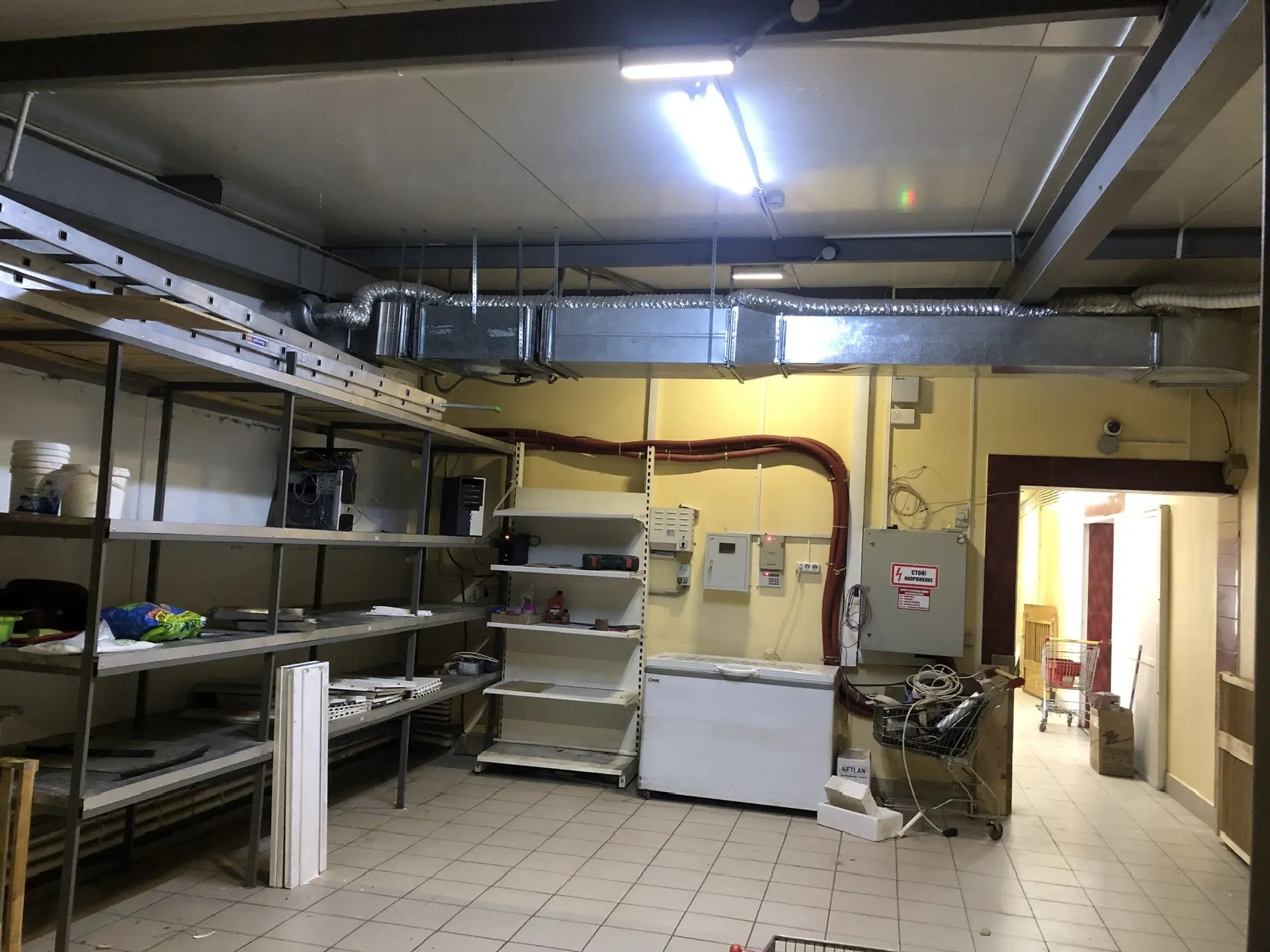Продам помещение свободного назначения 392 м.кв.