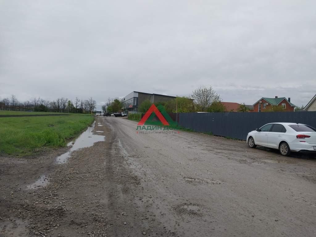 Продам земельный участок 500 м.кв.