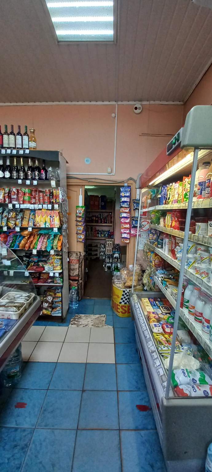 Продам магазин 76.6 м.кв.