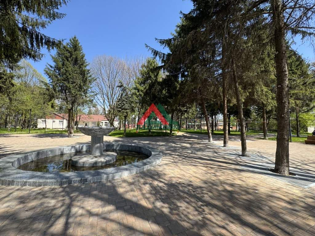 Продам земельный участок 400 м.кв.