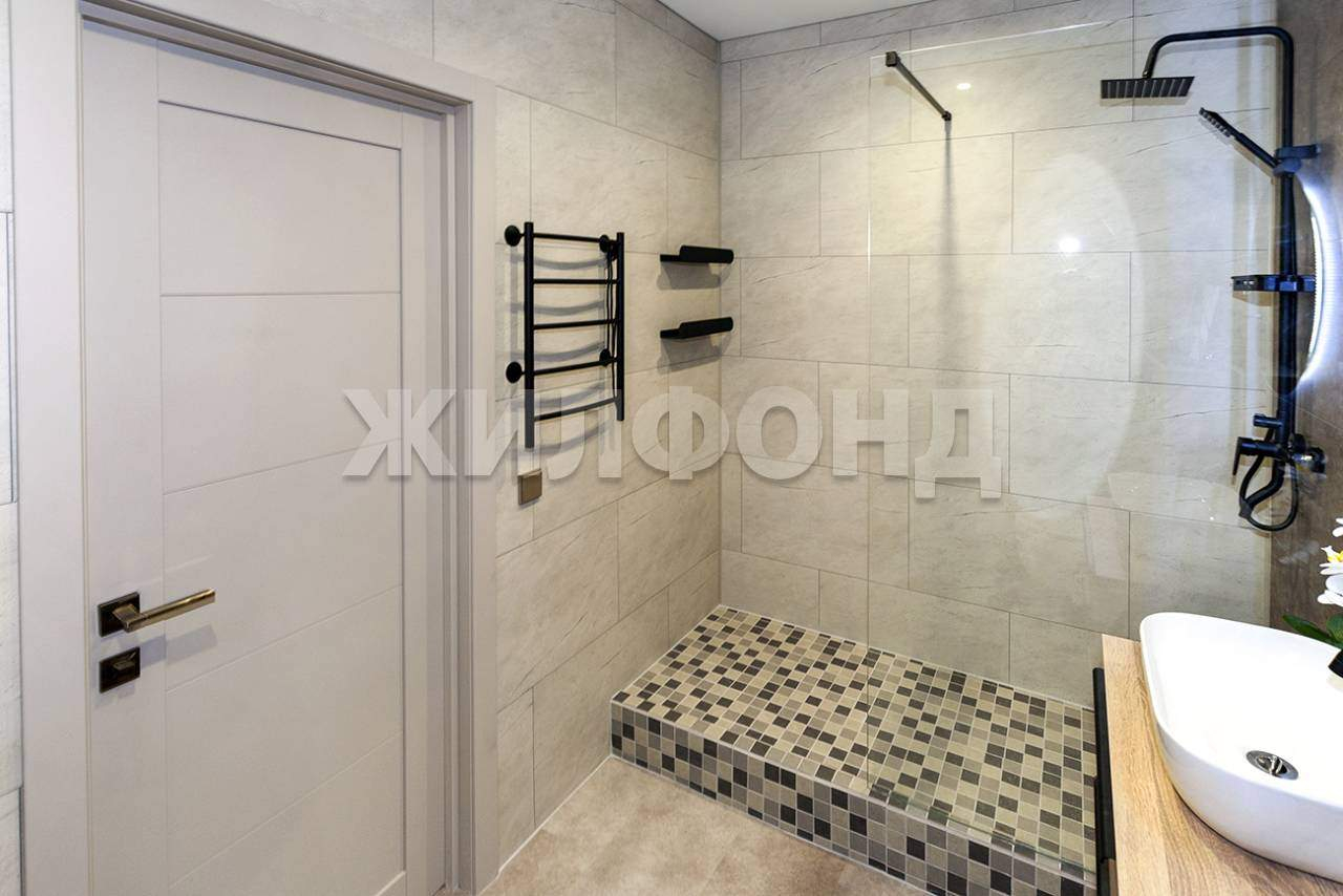 Квартира на продажу в Барнауле, Южный тракт, 15к2 фото №17