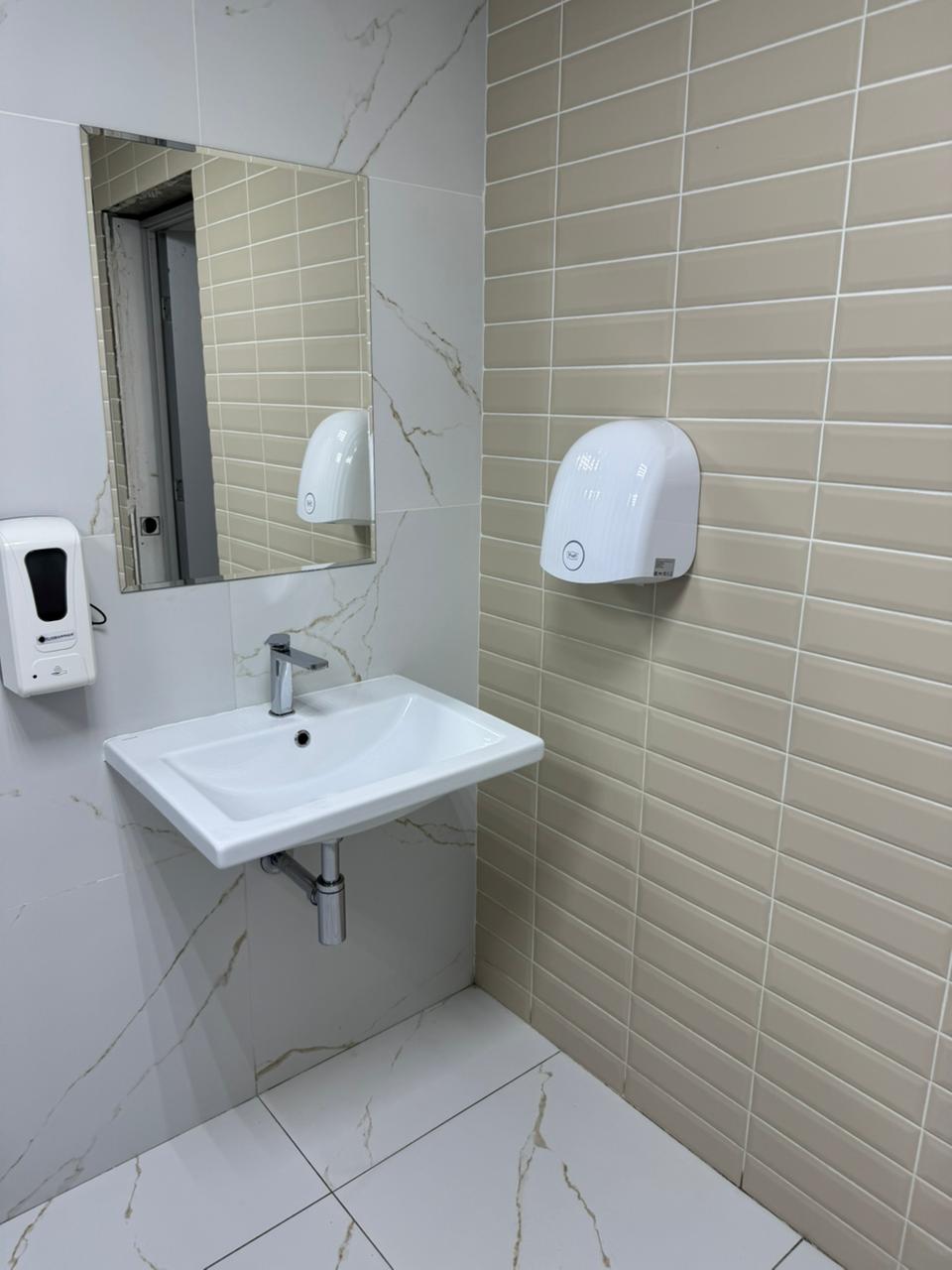 Сдам в аренду офис 250 м.кв.