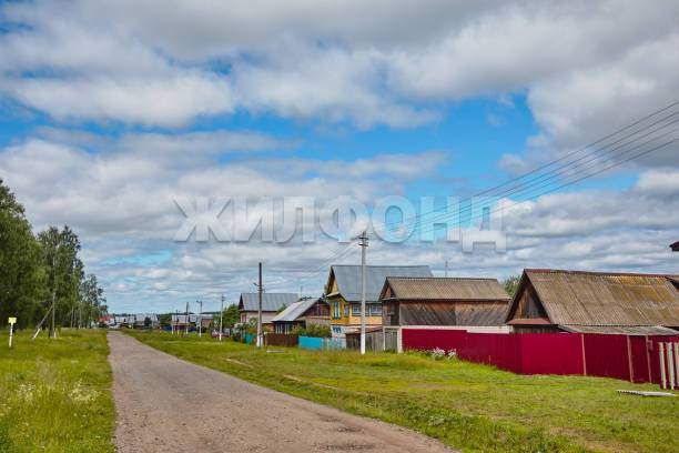 Продам земельный участок 1500 м.кв.