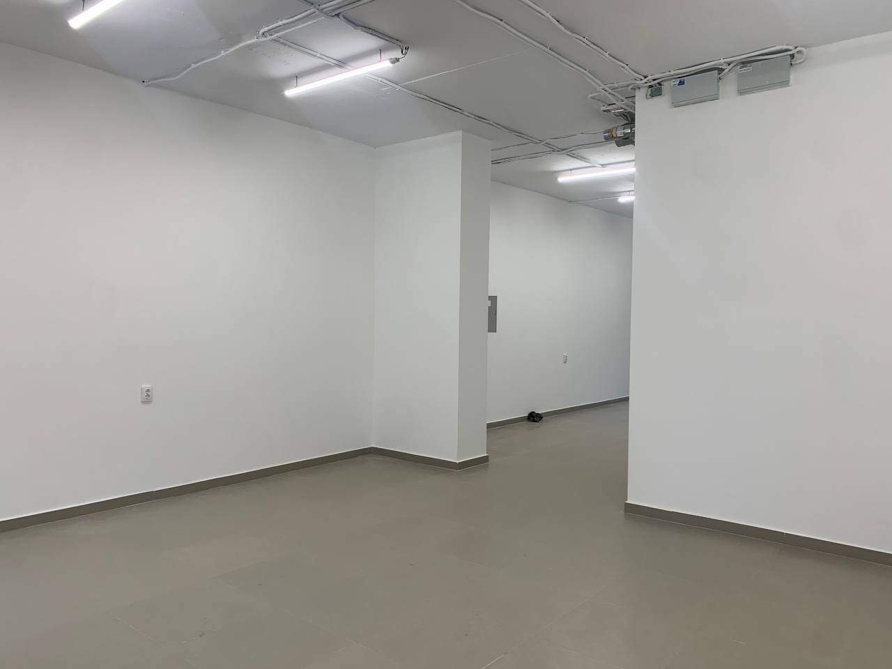 Сдам в аренду помещение свободного назначения 97.4 м.кв.