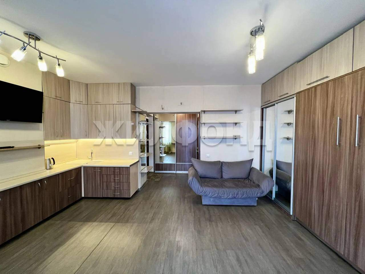 Квартира на продажу в Иркутске, Семена Лагоды улица, 4/5 фото №3