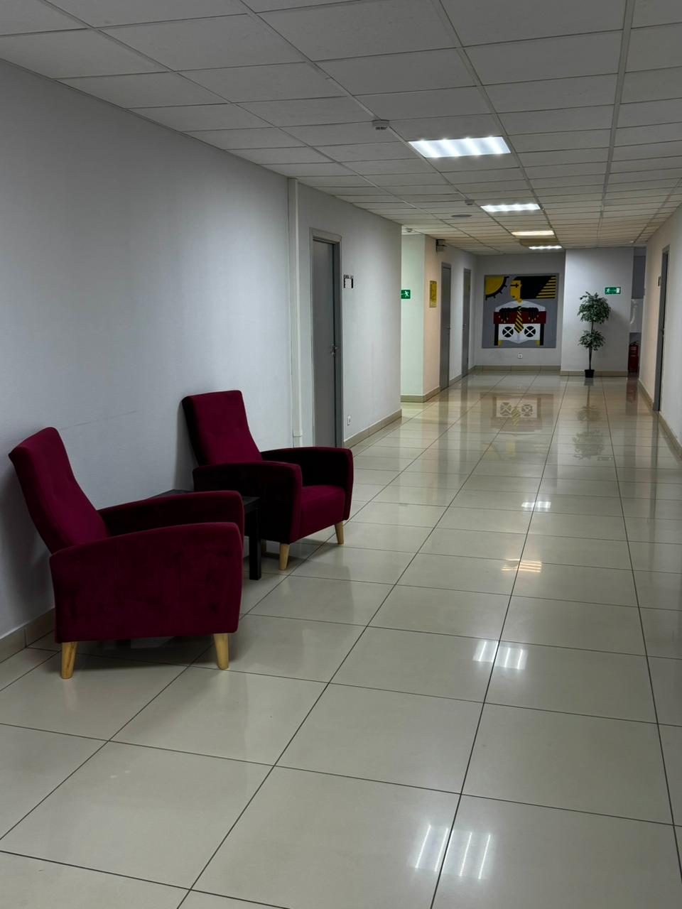 Сдам в аренду офис 250 м.кв.