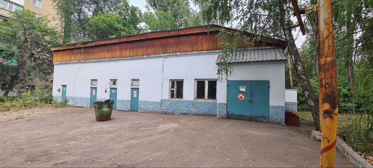 Продам торговое помещение 1117.8 м.кв.