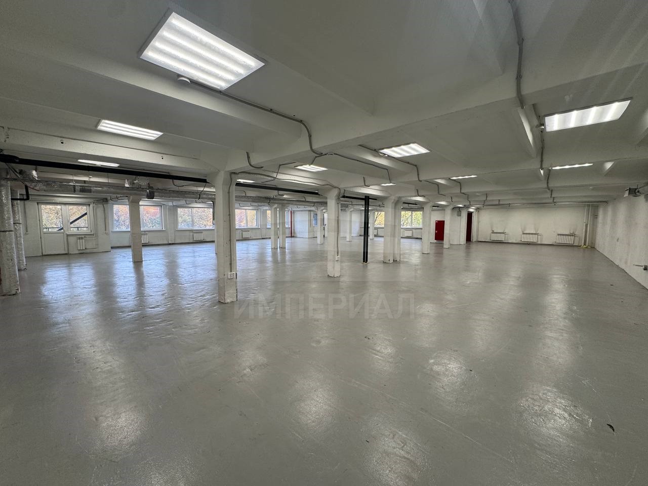 Сдам в аренду помещение свободного назначения 439.6 м.кв.