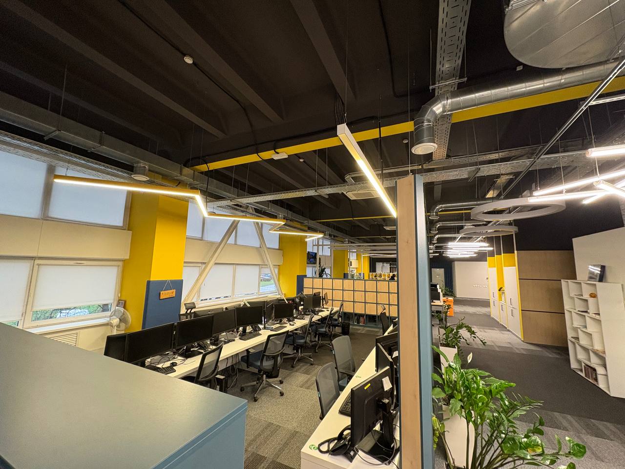 Сдам в аренду офис 560 м.кв.